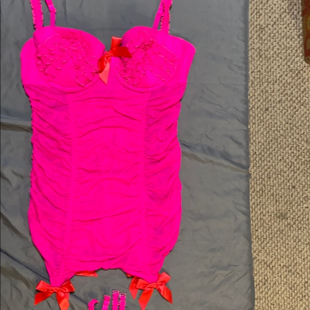 VS lingerie pink size small